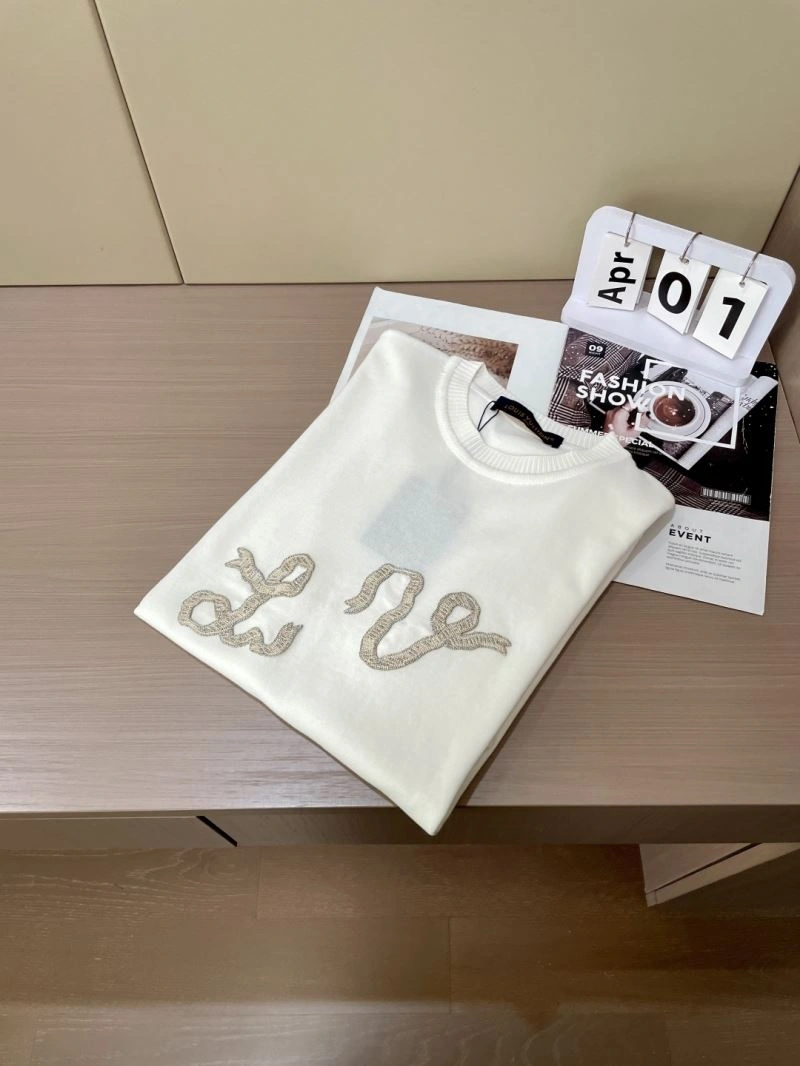 Seasonal Louis Vuitton T-Shirts 134421