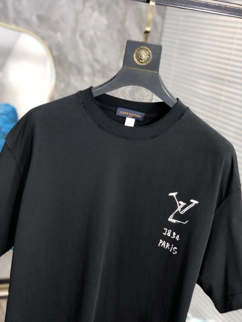 Louis Vuitton T-Shirts Stretchable 134418