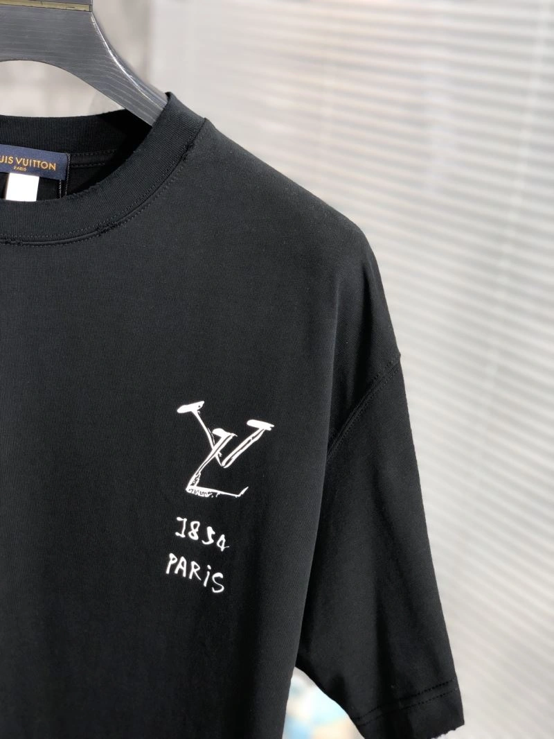 Louis Vuitton T-Shirts Stretchable 134418