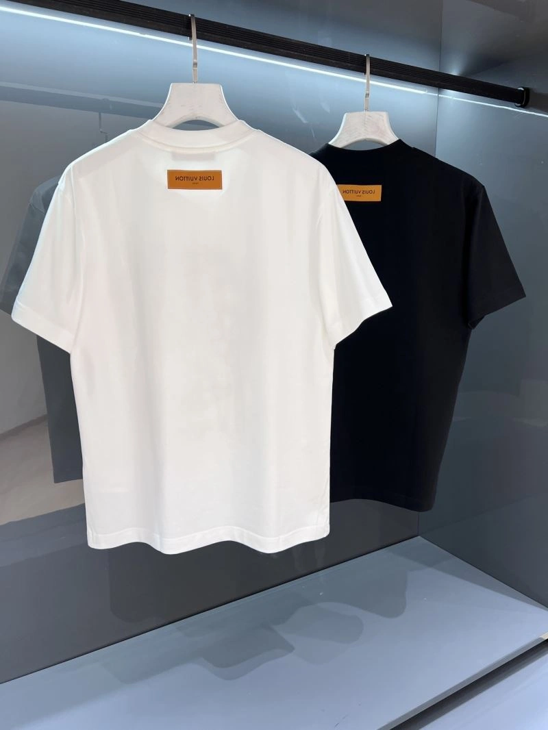 Louis Vuitton T-Shirts MultiPurpose 134411