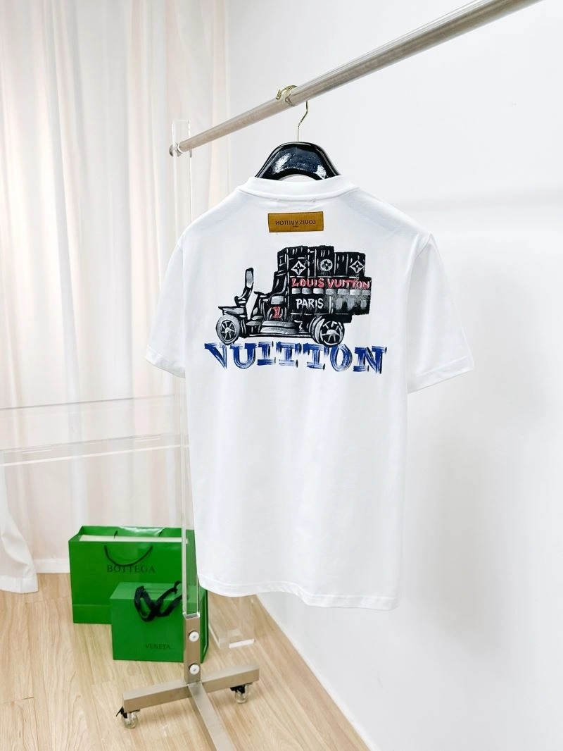 Timeless Louis Vuitton T-Shirts 134407