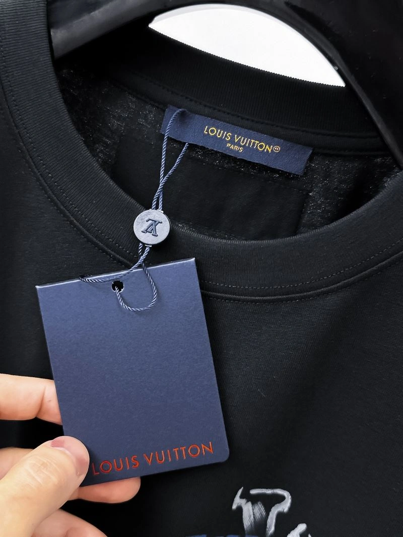 Louis Vuitton T-Shirts Attractive 134408