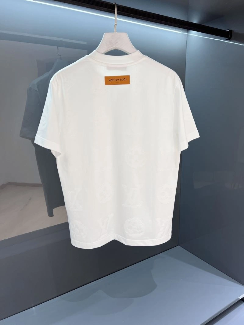 Sophisticated Louis Vuitton T-Shirts 134406