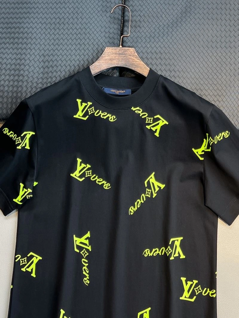 Casual Louis Vuitton T-Shirts 134394