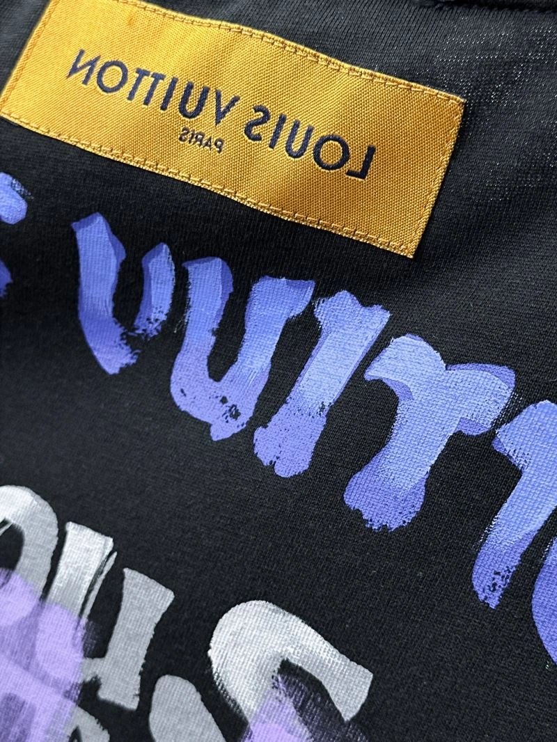 Louis Vuitton T-Shirts MoistureWicking 134405