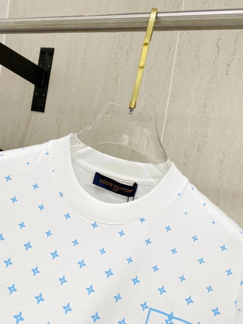 Louis Vuitton T-Shirts Comfortable 134459