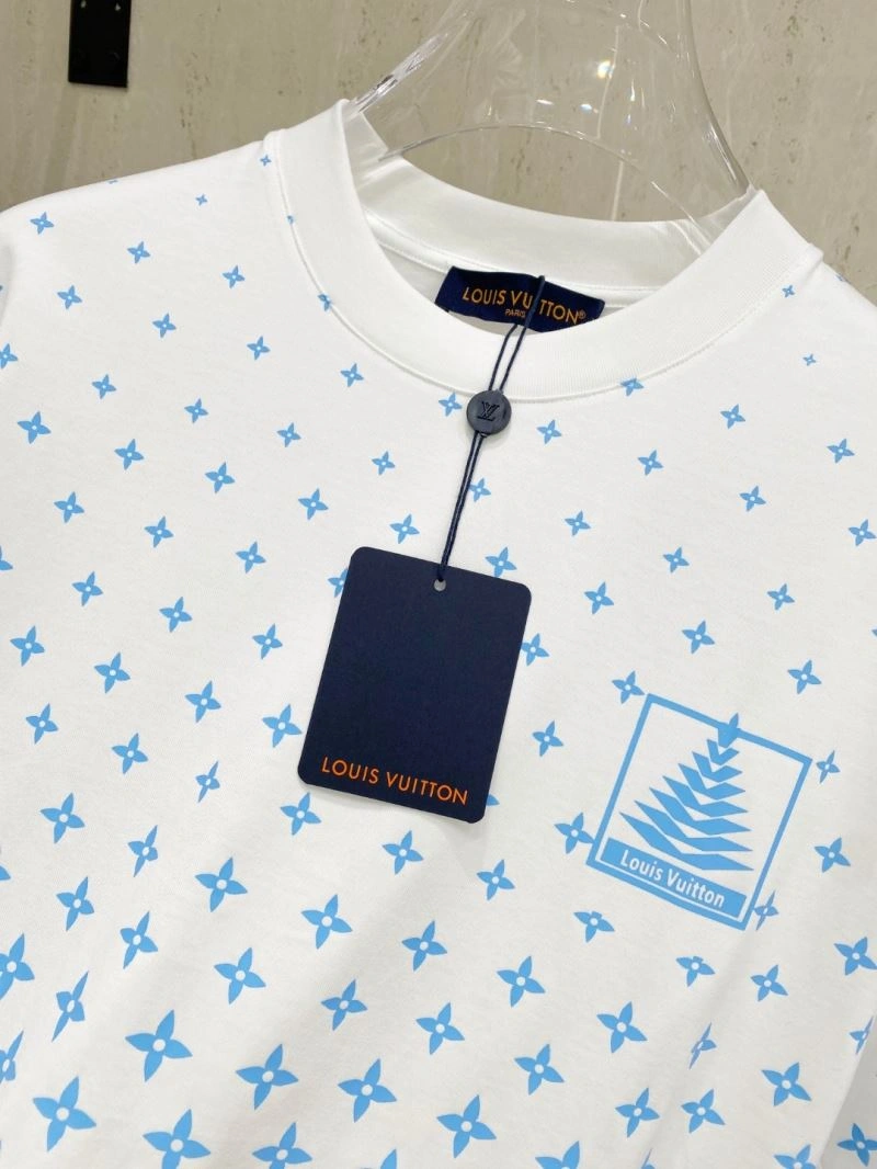Louis Vuitton T-Shirts Comfortable 134459