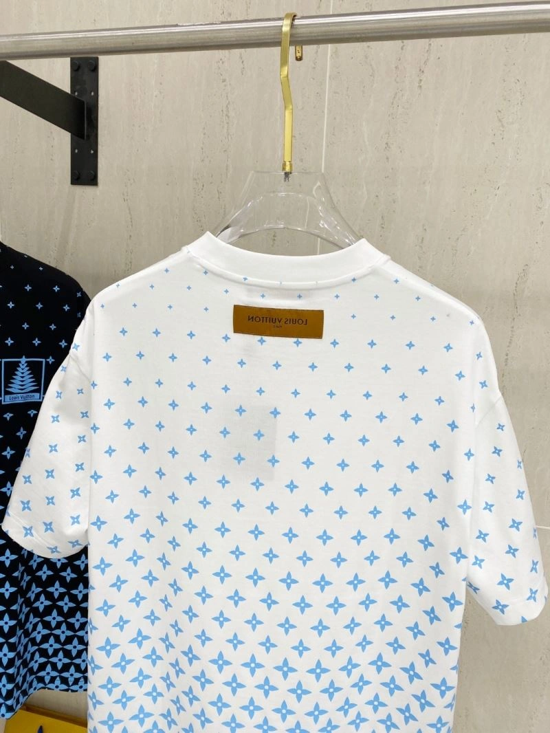 Louis Vuitton T-Shirts Comfortable 134459