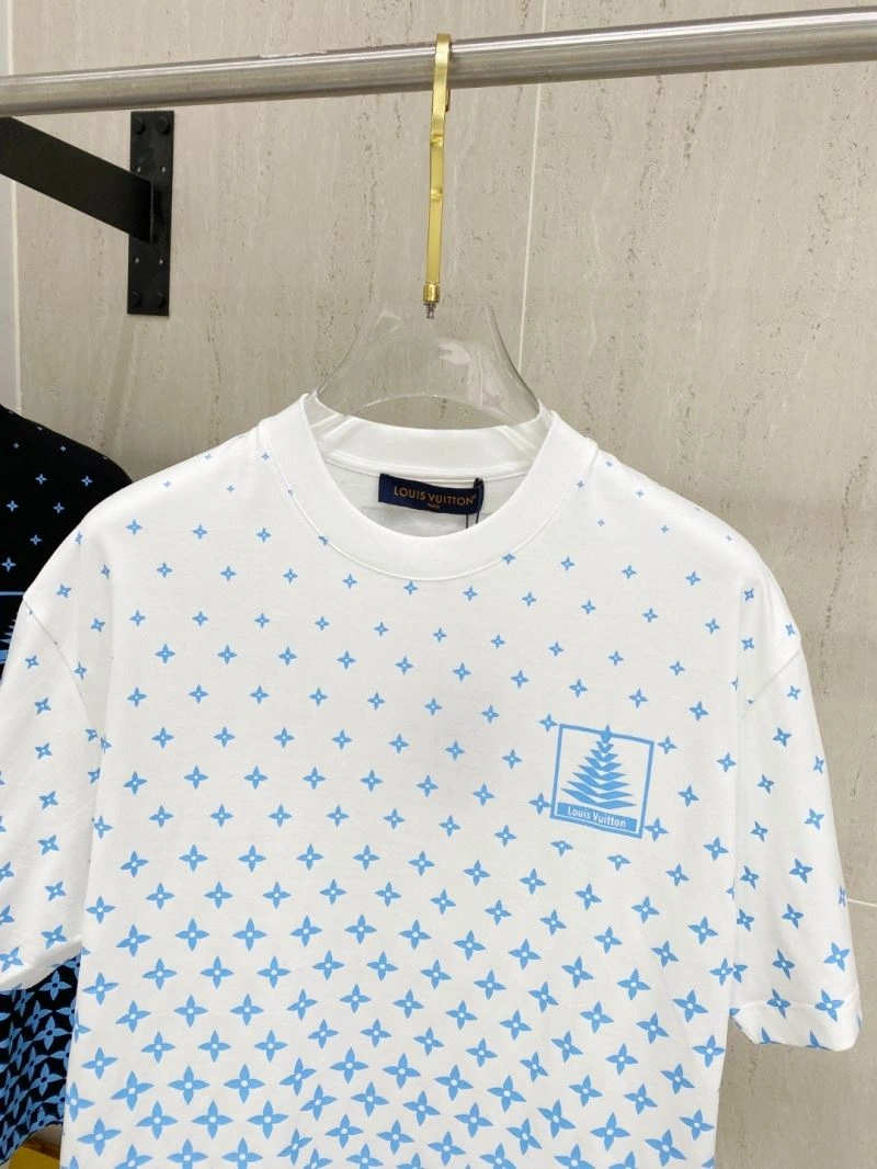 Louis Vuitton T-Shirts Comfortable 134459