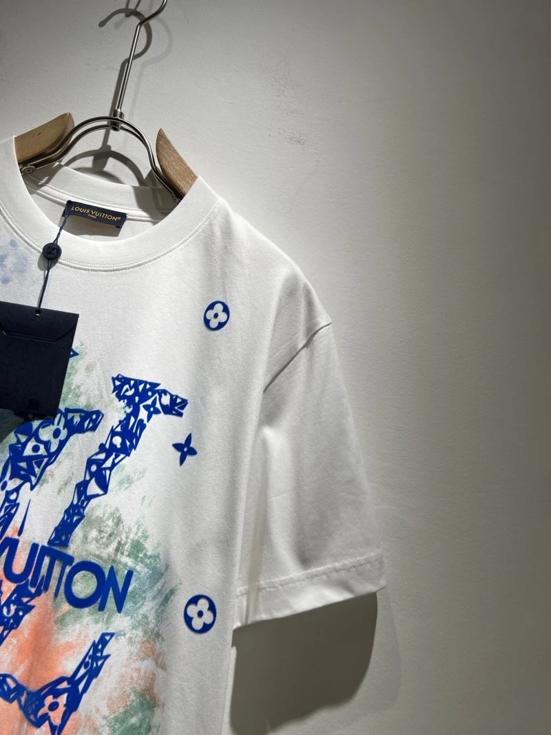 Louis Vuitton T-Shirts Vibrant 134389