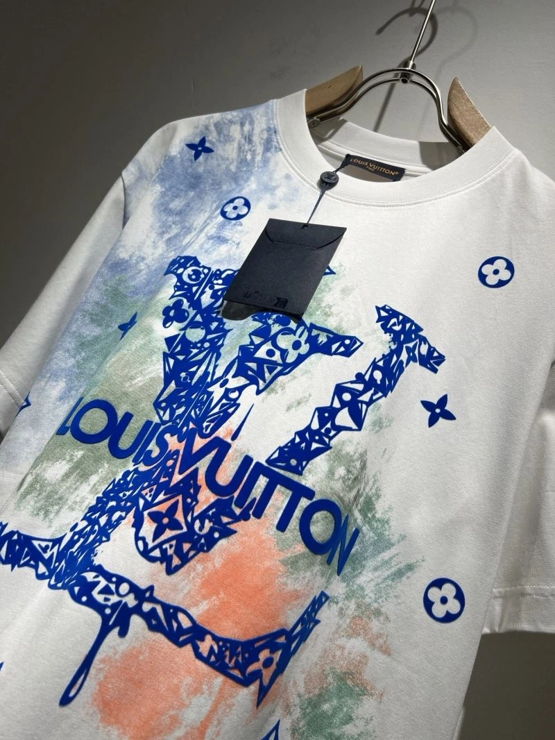Louis Vuitton T-Shirts Vibrant 134389