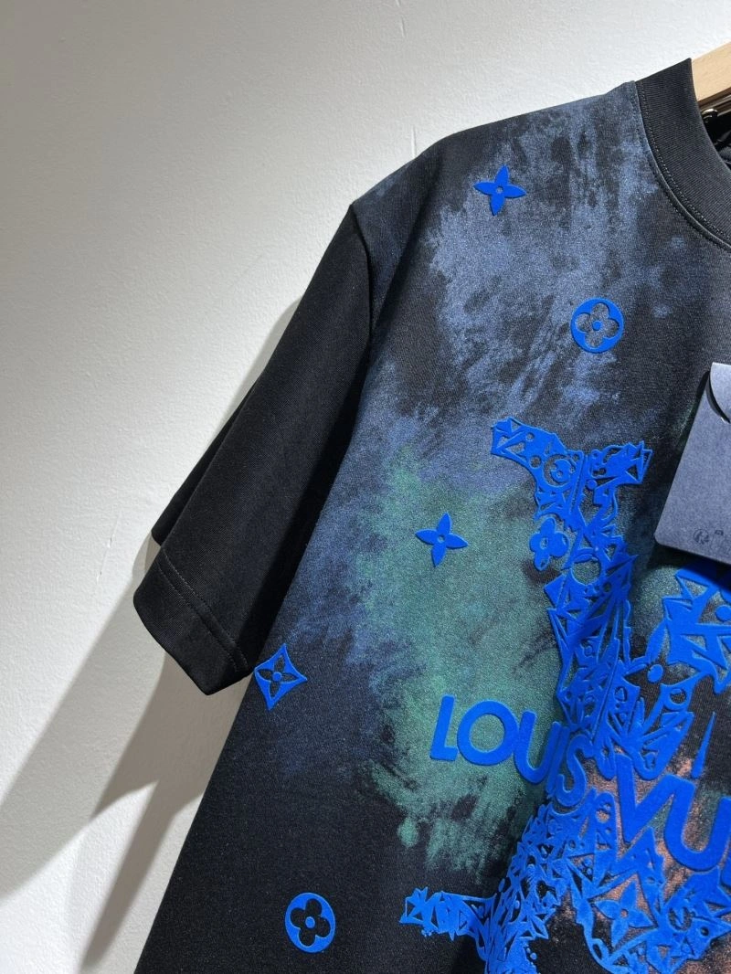 WellDesigned Louis Vuitton T-Shirts 134387
