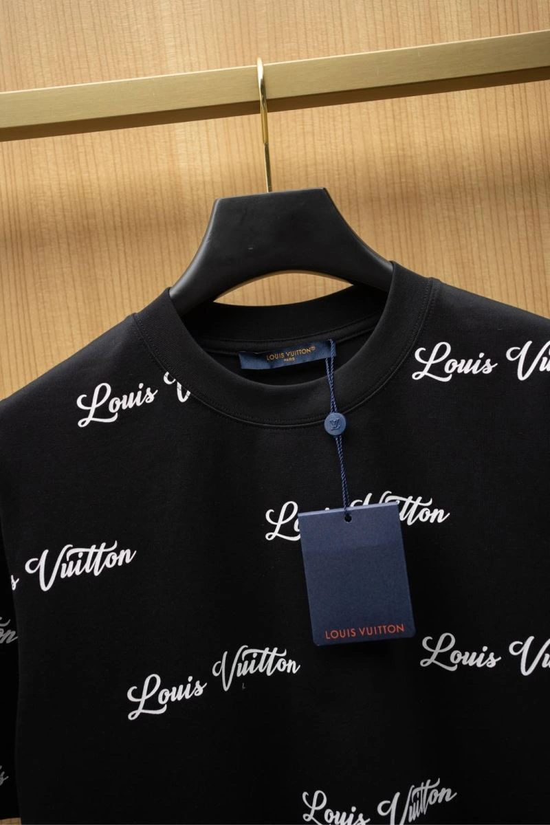 Louis Vuitton T-Shirts Affordable 134384