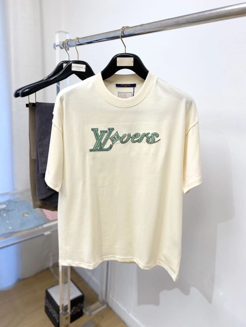 Louis Vuitton T-Shirts Unisex 134395