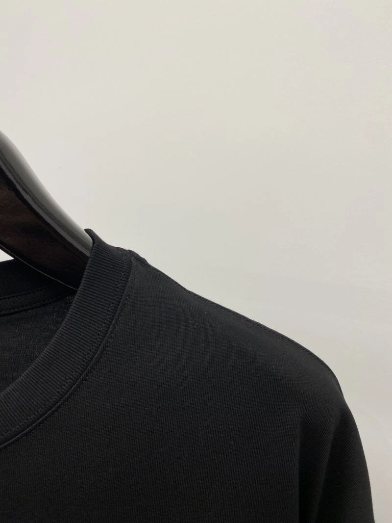 Louis Vuitton T-Shirts Stretchable 134382