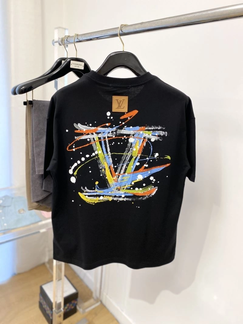 Louis Vuitton T-Shirts Stretchable 134382