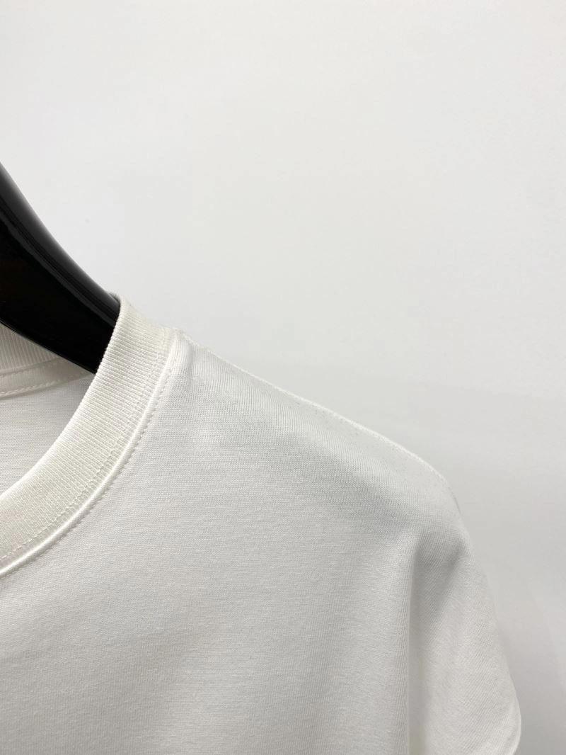 Trendy Louis Vuitton T-Shirts 134381