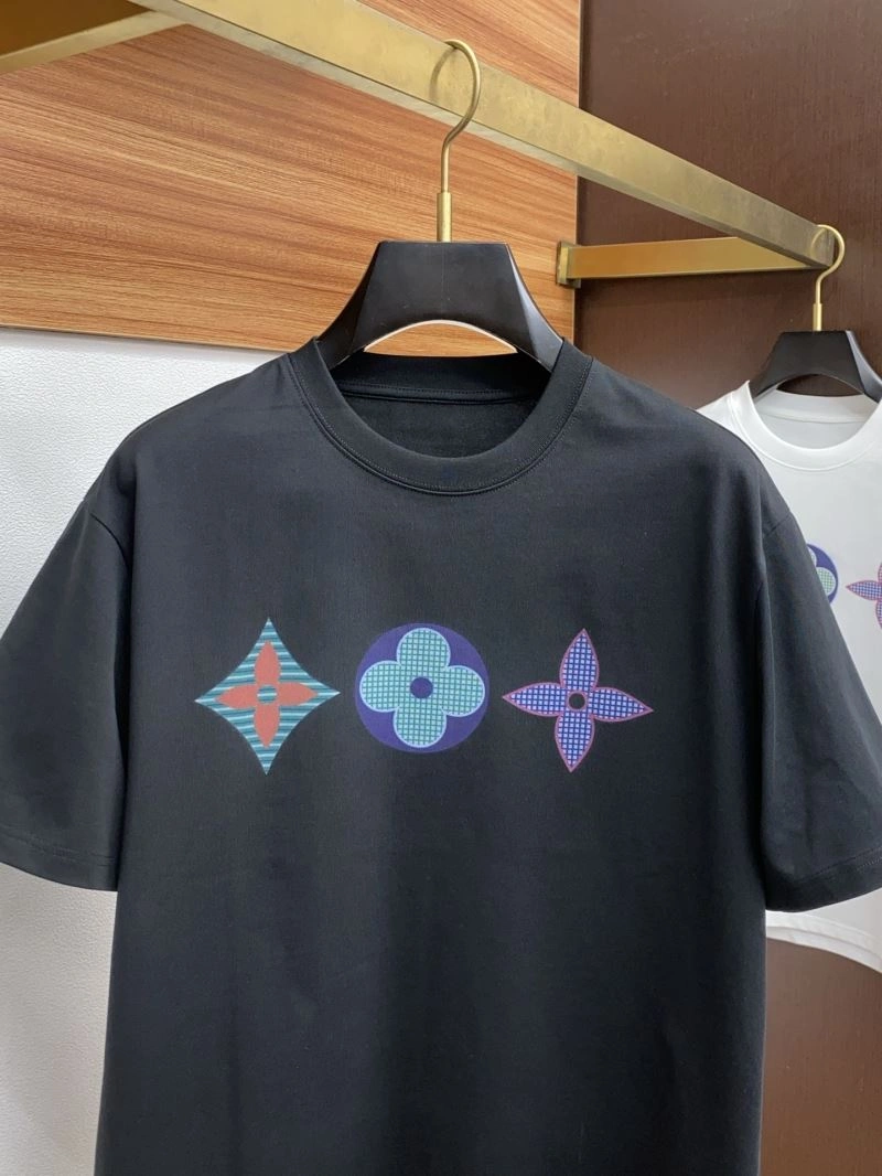Trendy Louis Vuitton T-Shirts 134383