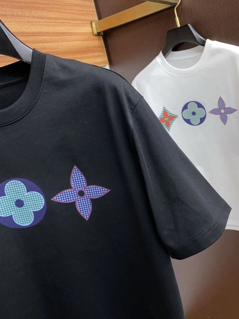 Trendy Louis Vuitton T-Shirts 134383