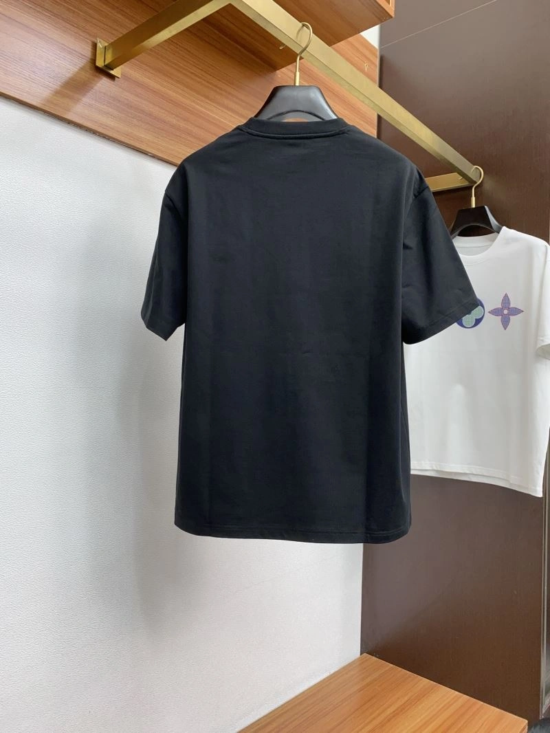 Trendy Louis Vuitton T-Shirts 134383