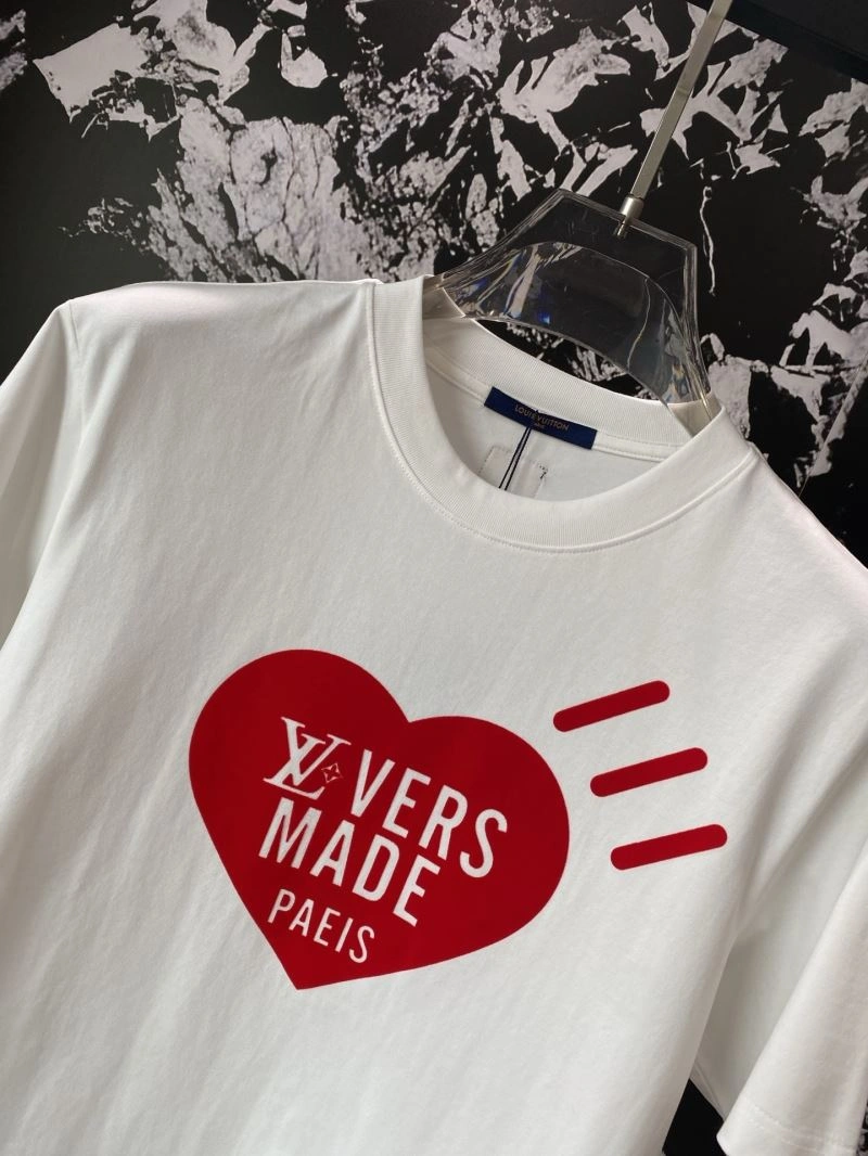 Louis Vuitton T-Shirts Casual 134377