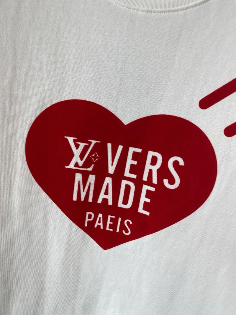 Louis Vuitton T-Shirts Casual 134377