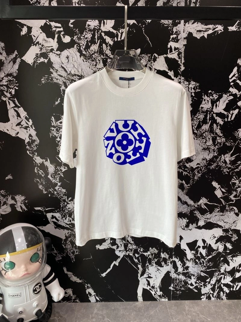Attractive Louis Vuitton T-Shirts 134388