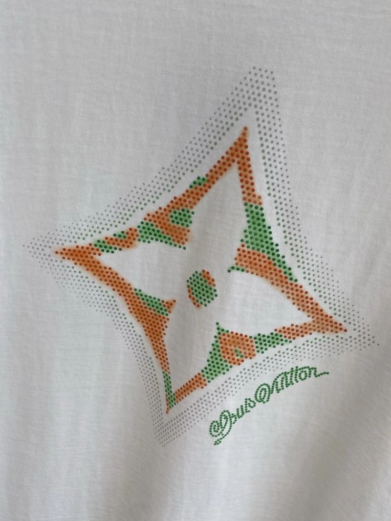 Versatile Louis Vuitton T-Shirts 134373