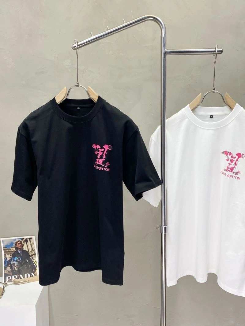 Original Louis Vuitton T-Shirts 134374