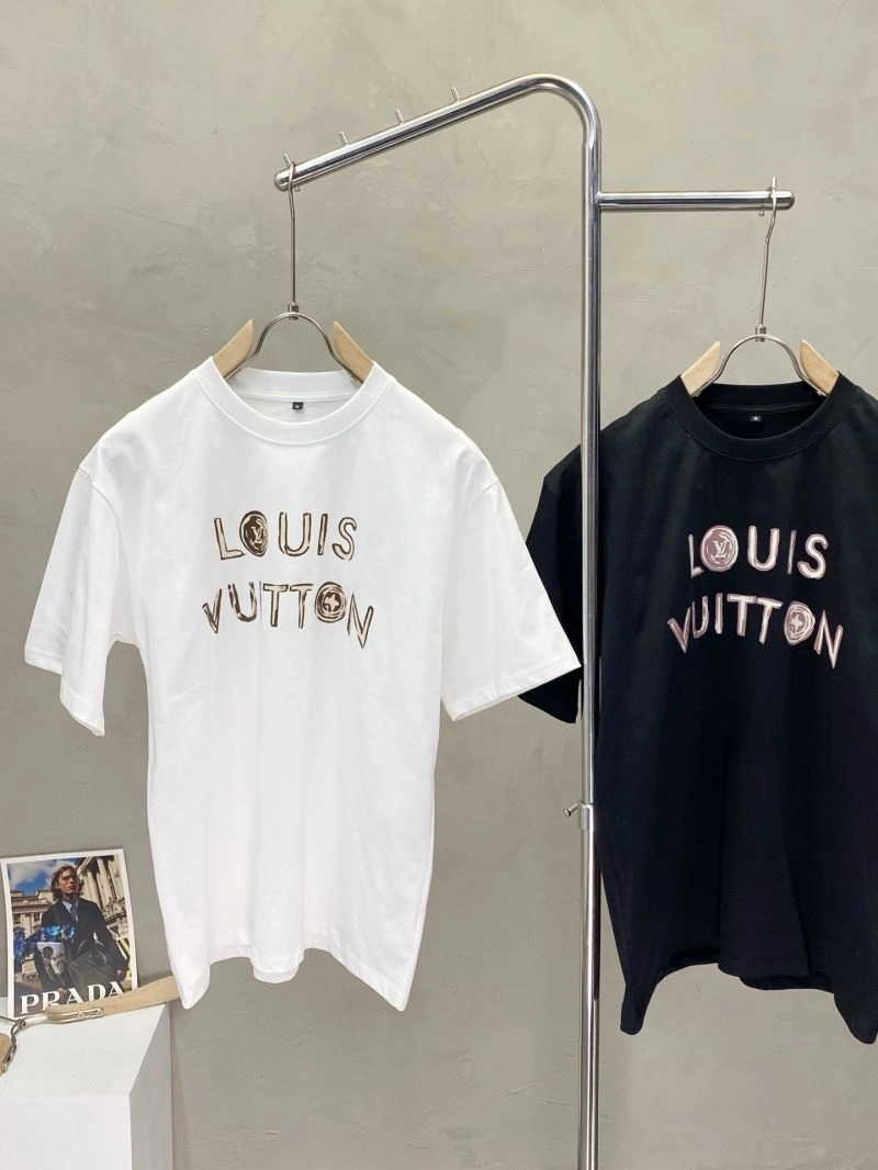 Louis Vuitton T-Shirts Cozy 134372