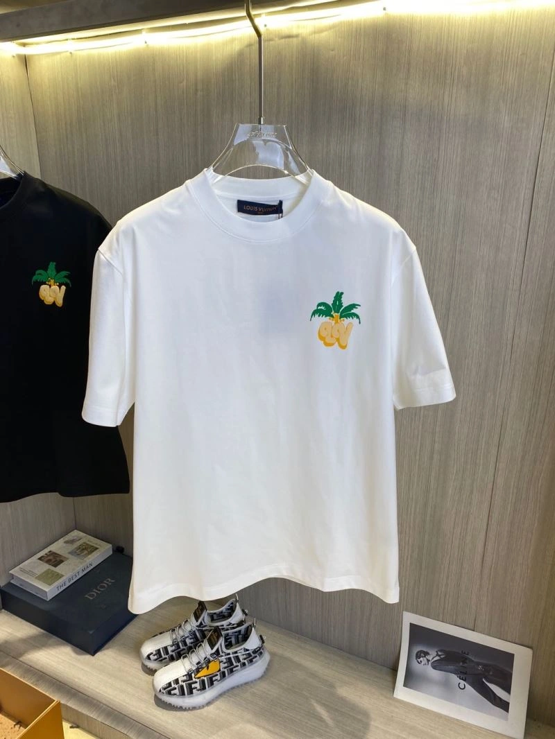 HighQuality Louis Vuitton T-Shirts 134368