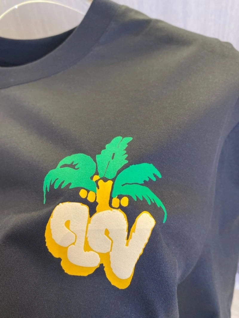 HighQuality Louis Vuitton T-Shirts 134368
