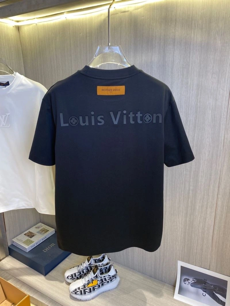 Timeless Louis Vuitton T-Shirts 134366
