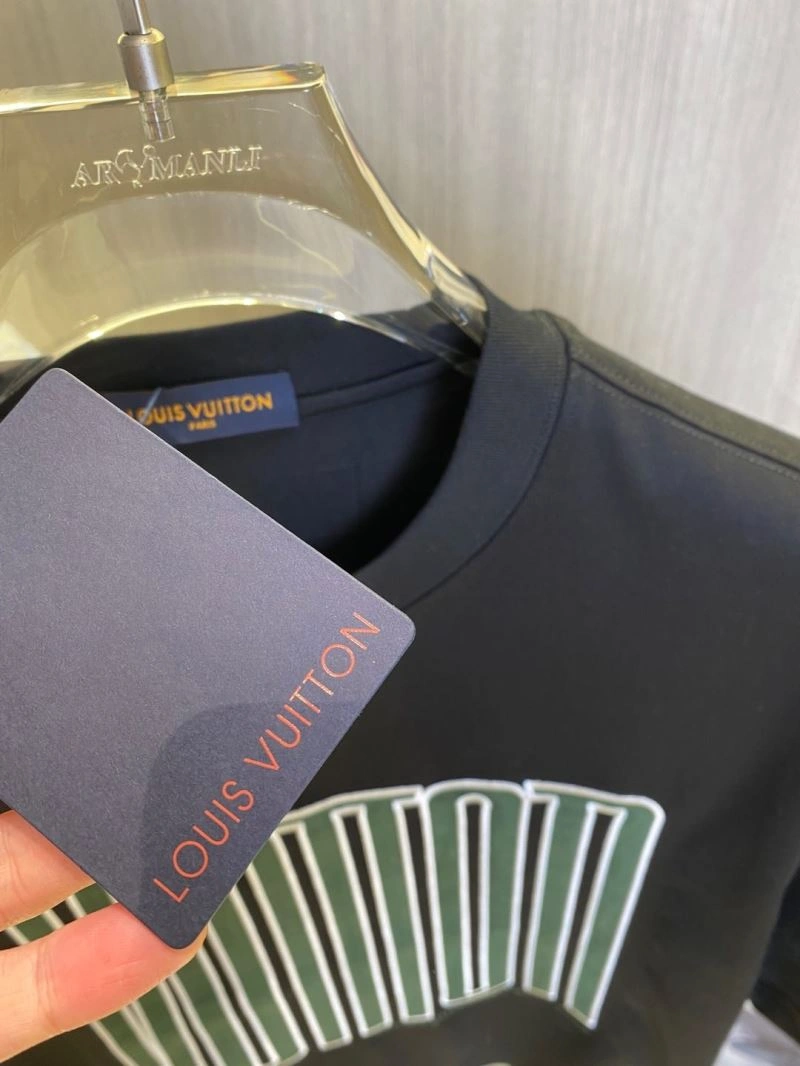 Louis Vuitton T-Shirts SmoothTexture 134353