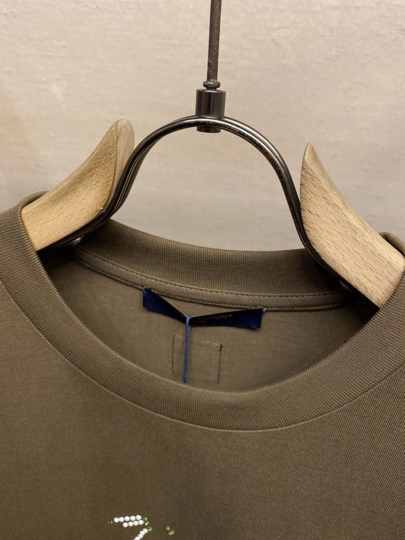 Louis Vuitton T-Shirts Comfortable 134360