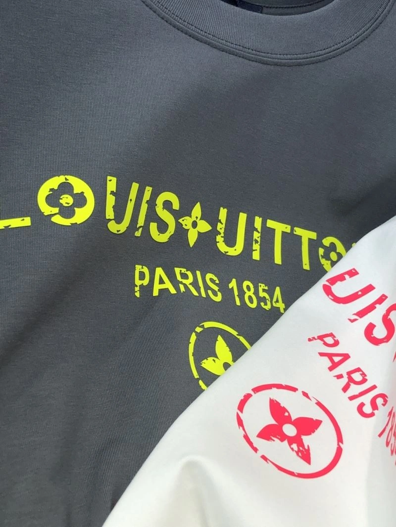 Original Louis Vuitton T-Shirts 134359