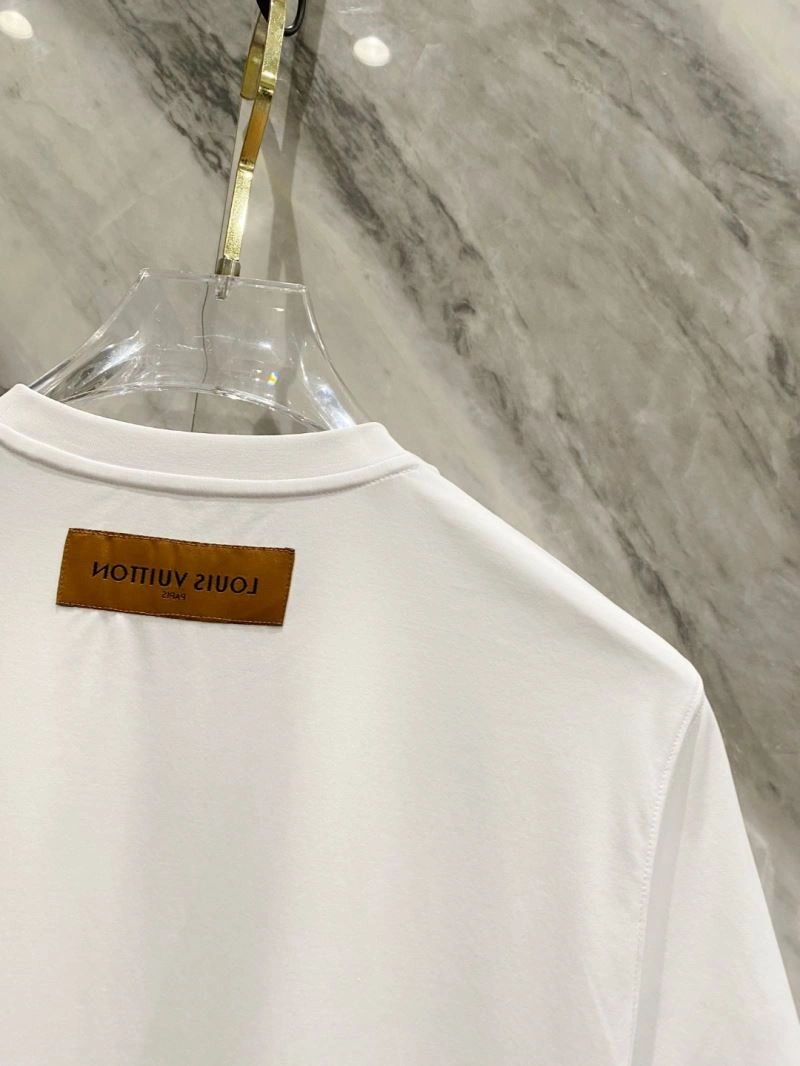 FreshLook Louis Vuitton T-Shirts 134355