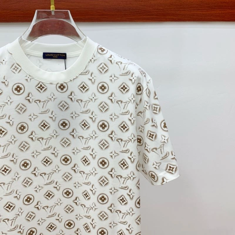 Louis Vuitton T-Shirts Effortless 134356