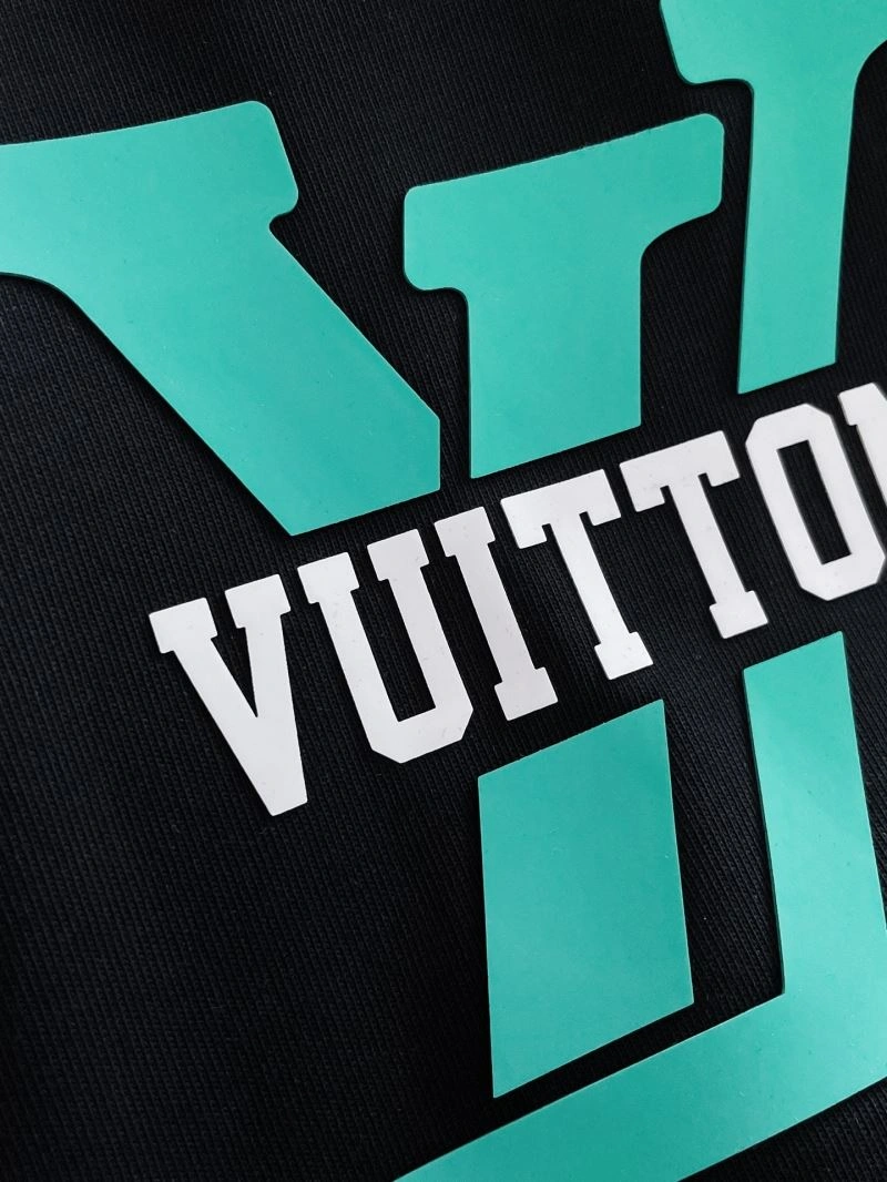 TravelReady Louis Vuitton T-Shirts 134342