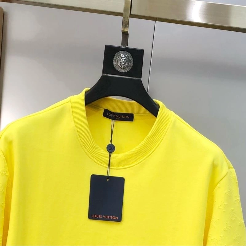 Louis Vuitton T-Shirts Refined 134337