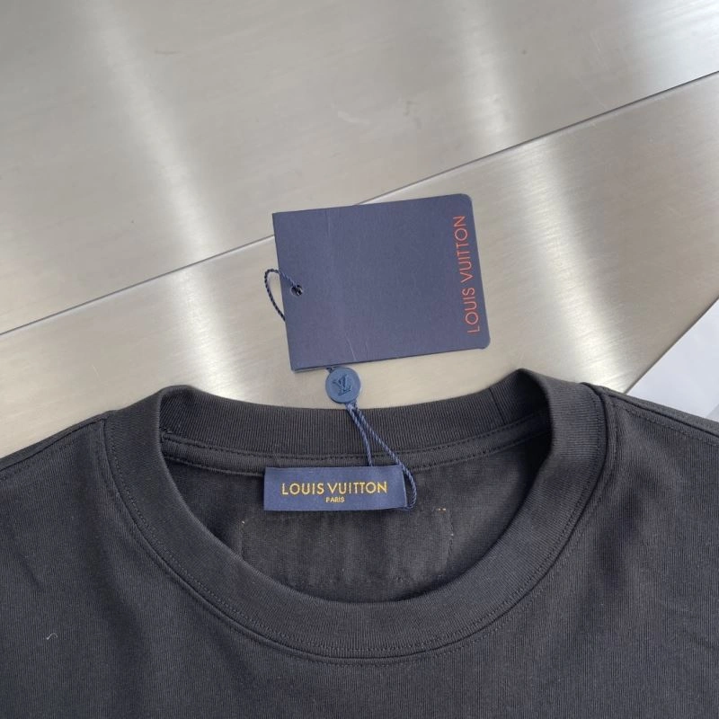 Thermal Louis Vuitton T-Shirts 134329