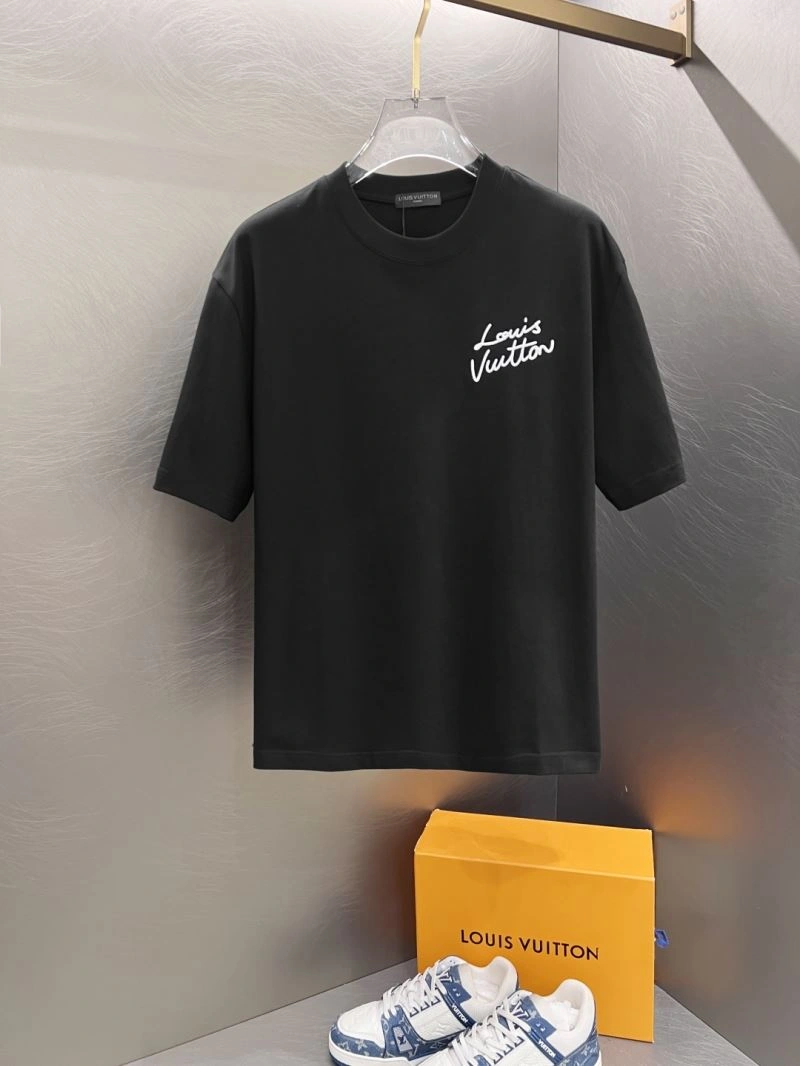 Louis Vuitton T-Shirts Upgraded 134327