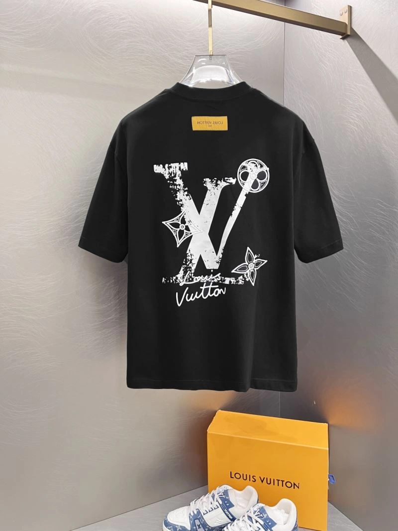 Louis Vuitton T-Shirts Upgraded 134327