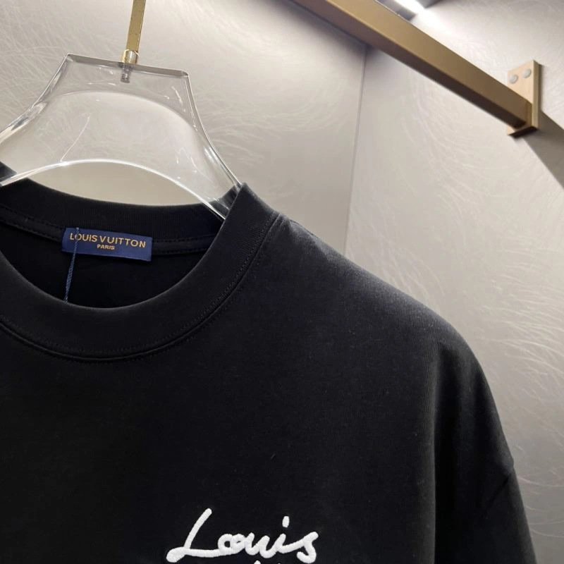 Louis Vuitton T-Shirts Upgraded 134327