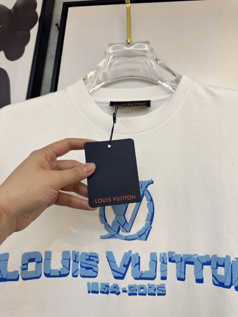 Louis Vuitton T-Shirts Classic 134310