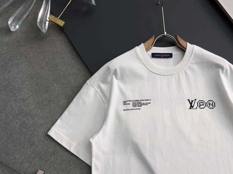Louis Vuitton T-Shirts Premium 134309