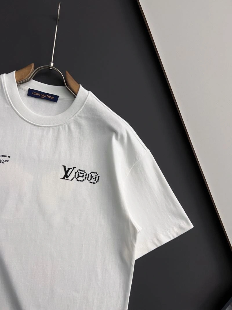 Louis Vuitton T-Shirts Premium 134309
