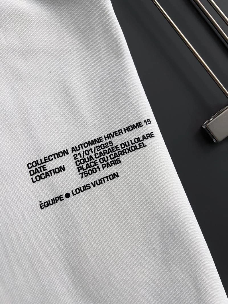 Louis Vuitton T-Shirts Premium 134309