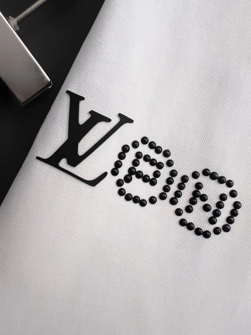 Louis Vuitton T-Shirts Premium 134309