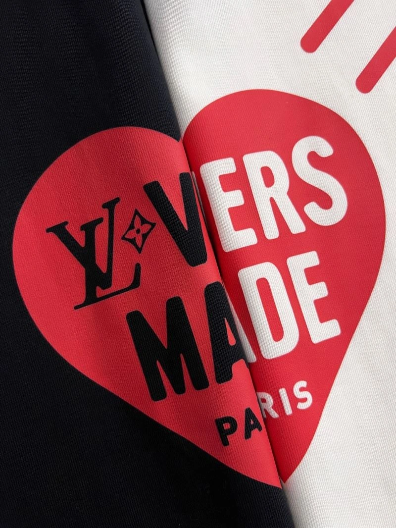 Louis Vuitton T-Shirts Comfortable 134302